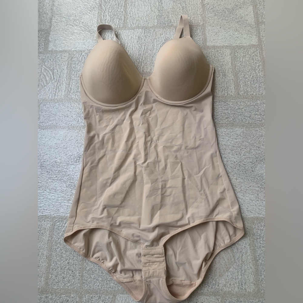 Maidenform Seamless Nude Bodysuit